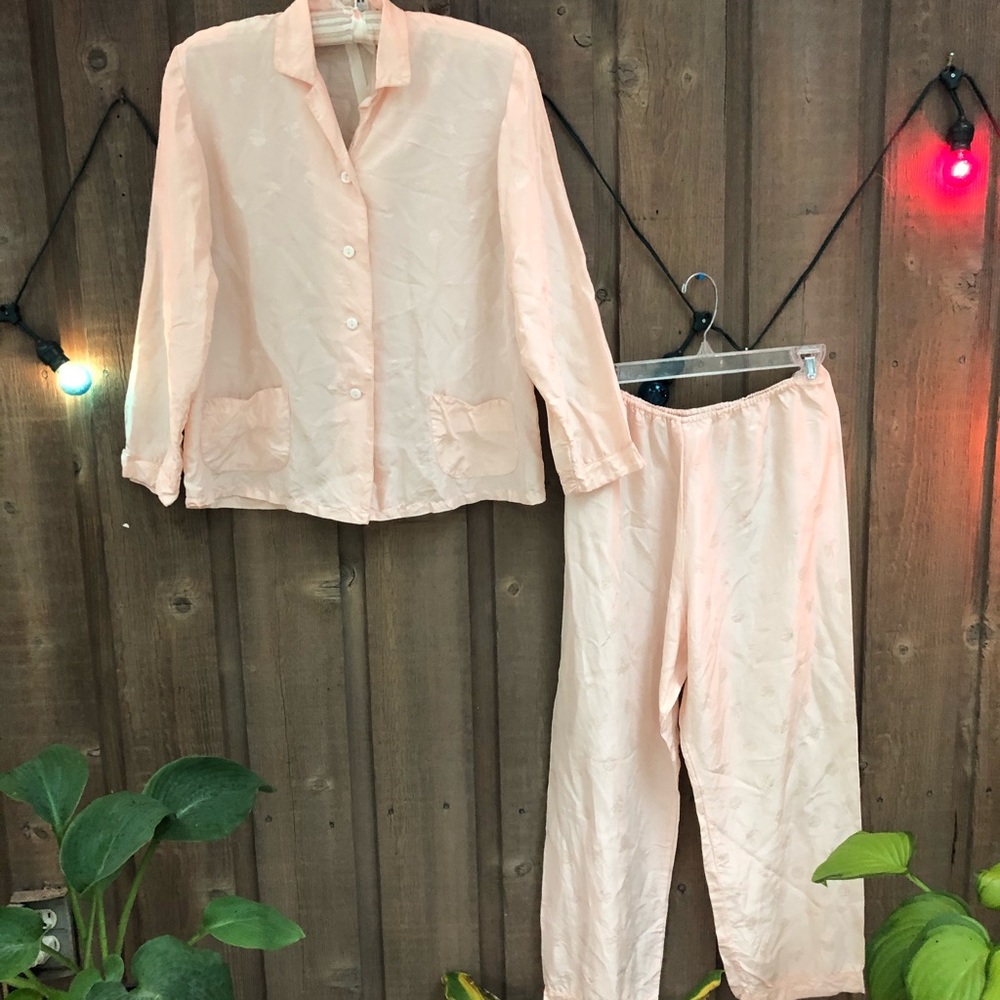 Vintage 40’s Silk Pajama Set in Light Peach Pink